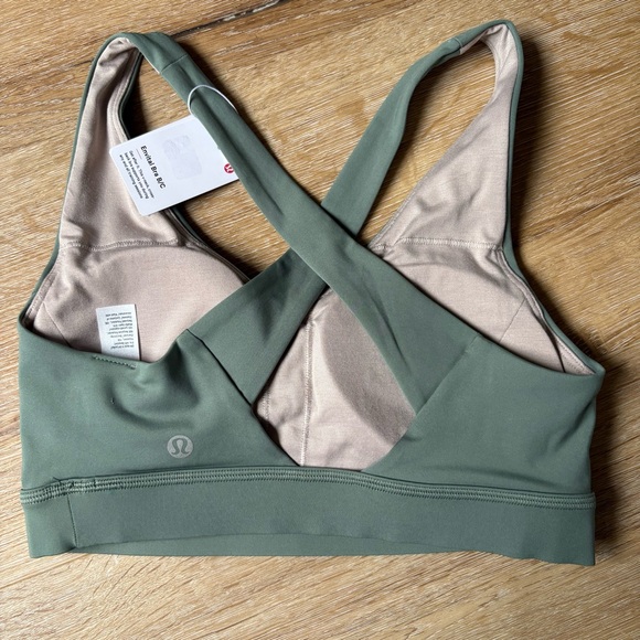 LuluLemon Envital Bra - Picture 4 of 5